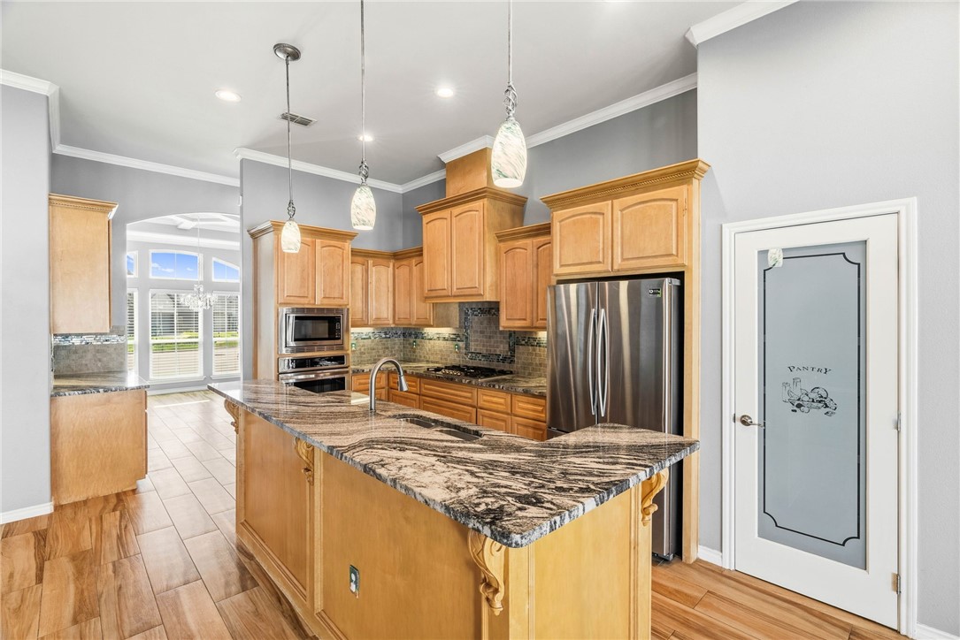 6913 Bella Di Giorno Drive Corpus Christi TX 78414