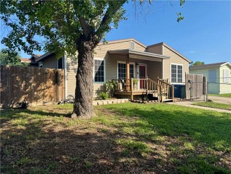 746 Lansdown Drive Corpus Christi TX 78412