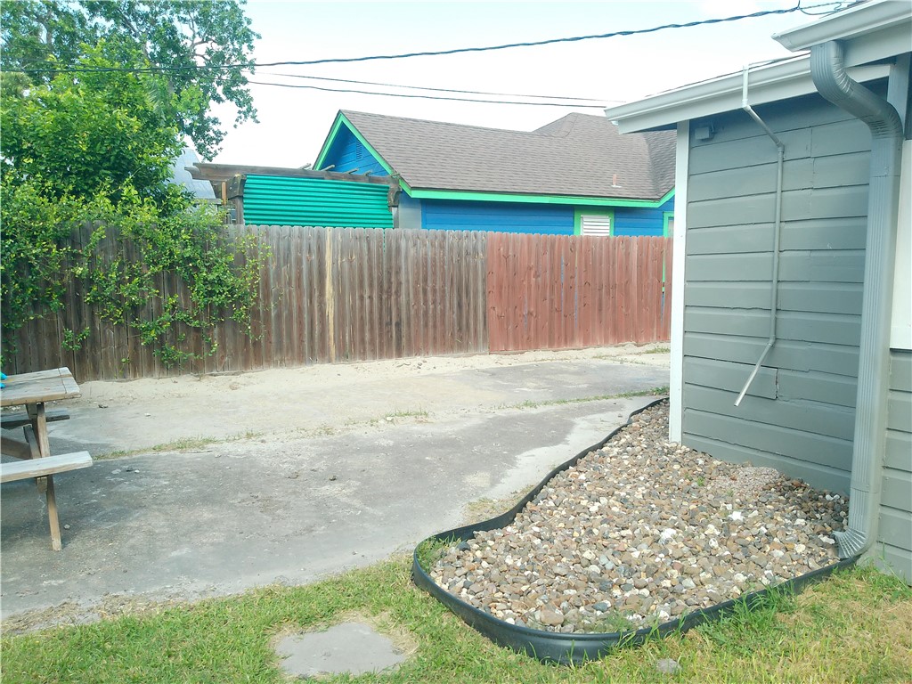 410 Indiana Avenue Corpus Christi TX 78404