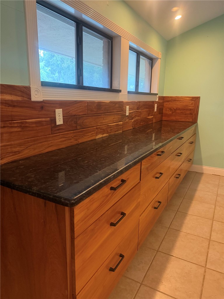 302 Montclair Drive Corpus Christi TX 78412