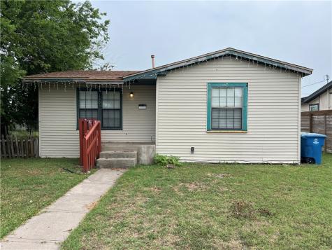 1205 Austin Street Portland TX 78374