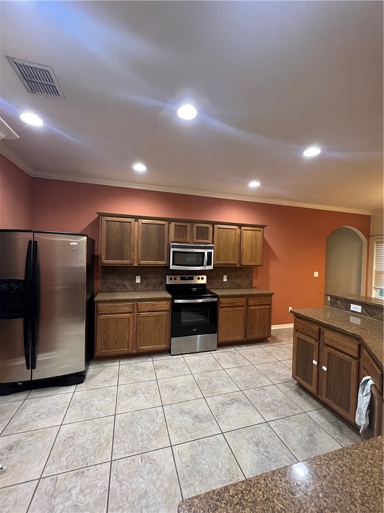 2545 Las Brisas Street Corpus Christi TX 78414