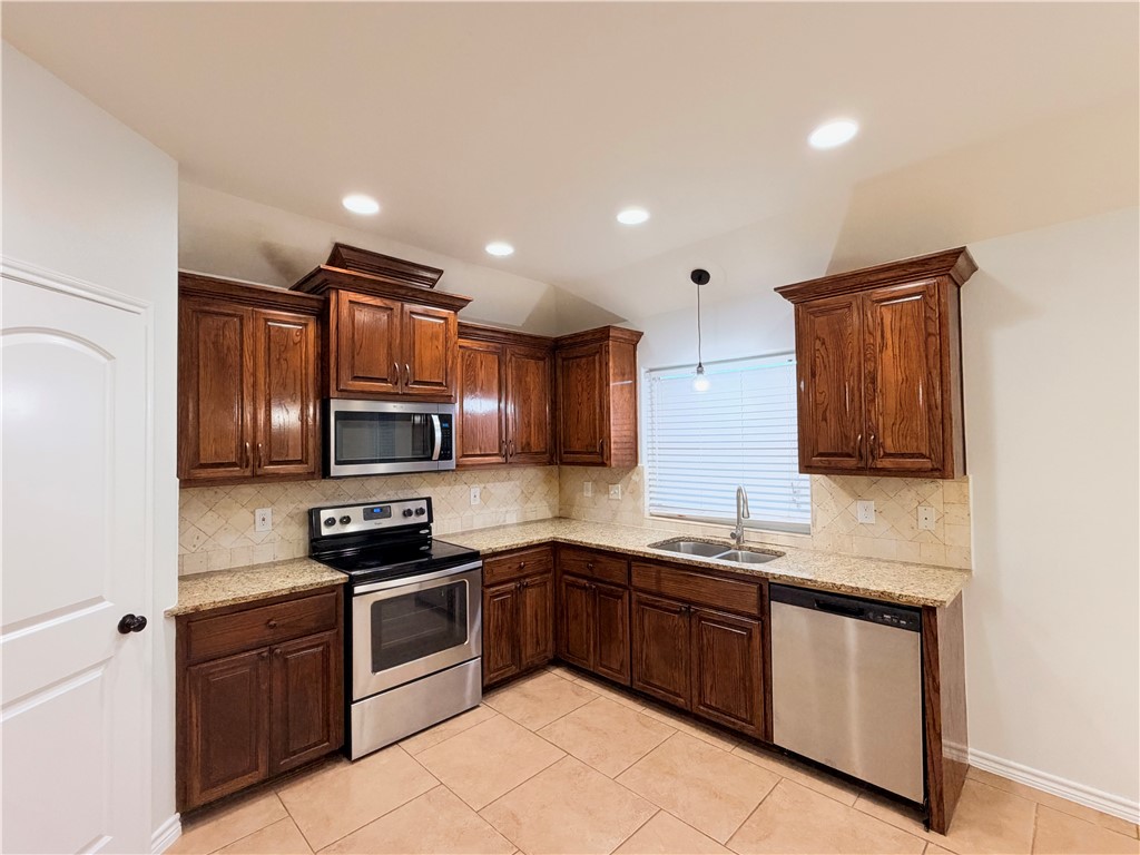 7623 Aquamarine Drive Corpus Christi TX 78414