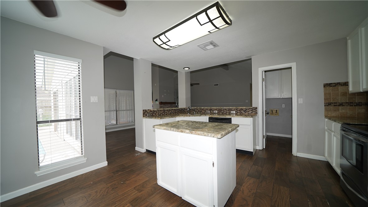 3537 S Washam Drive Corpus Christi TX 78414