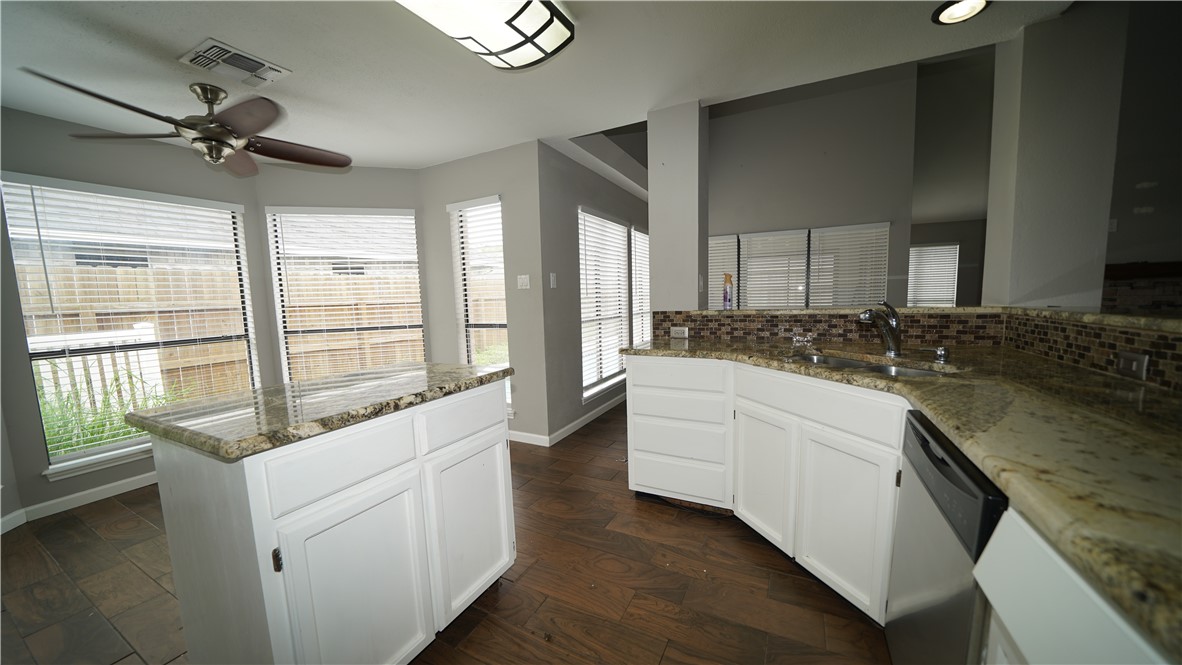 3537 S Washam Drive Corpus Christi TX 78414