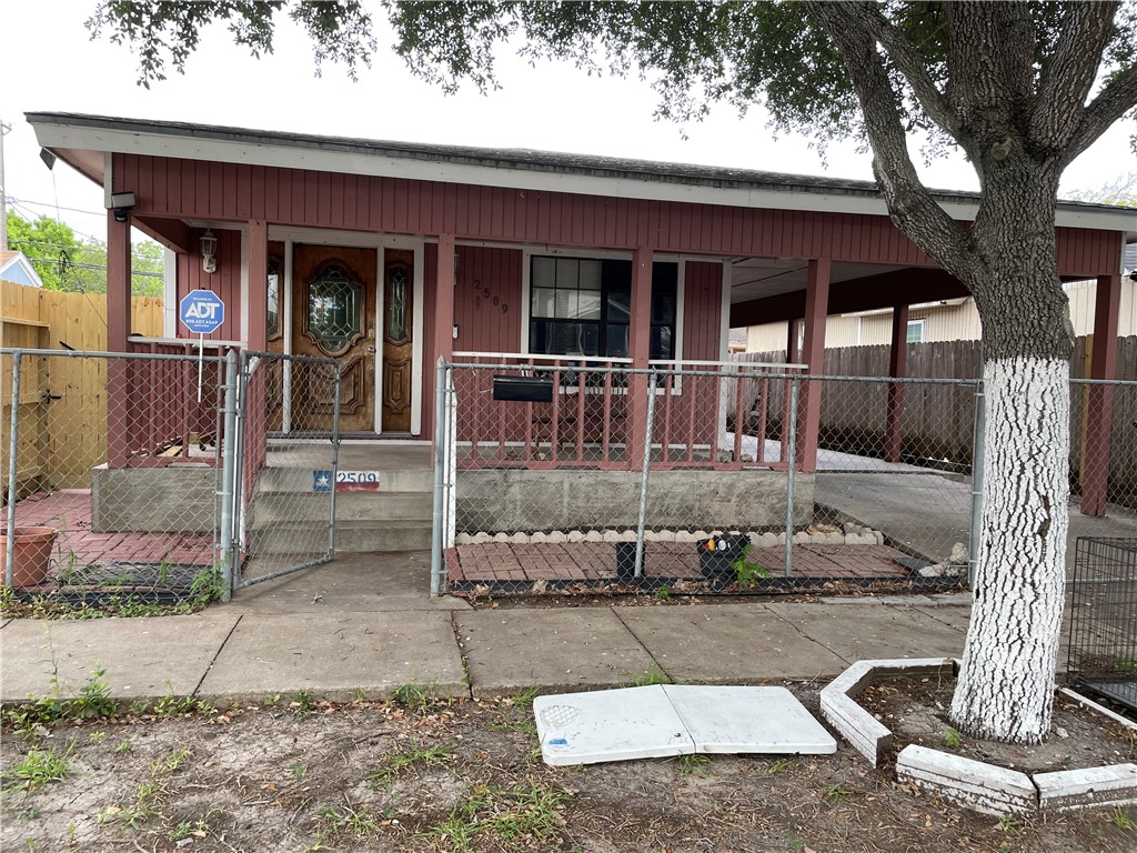 2509 Goliad Street Corpus Christi TX 78405