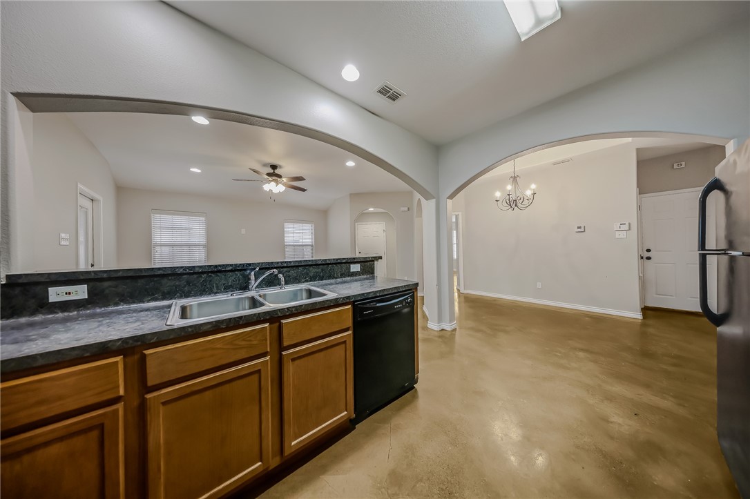 6630 Rhine Dr B Corpus Christi TX 78412