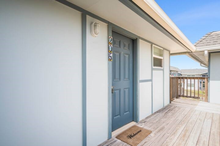 1319 11th Street 205 Port Aransas TX 78373
