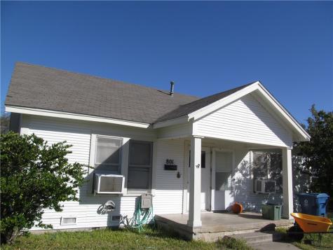 801 E Market Street Sinton TX 78387