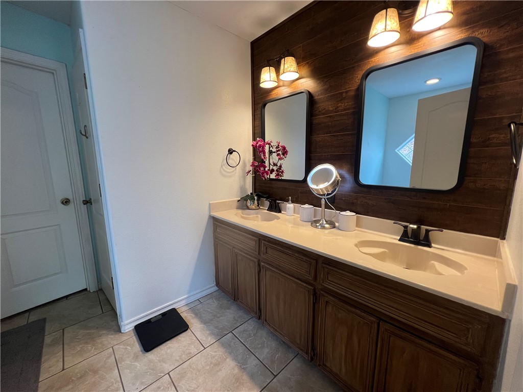 8305 Serenity Court Corpus Christi TX 78414