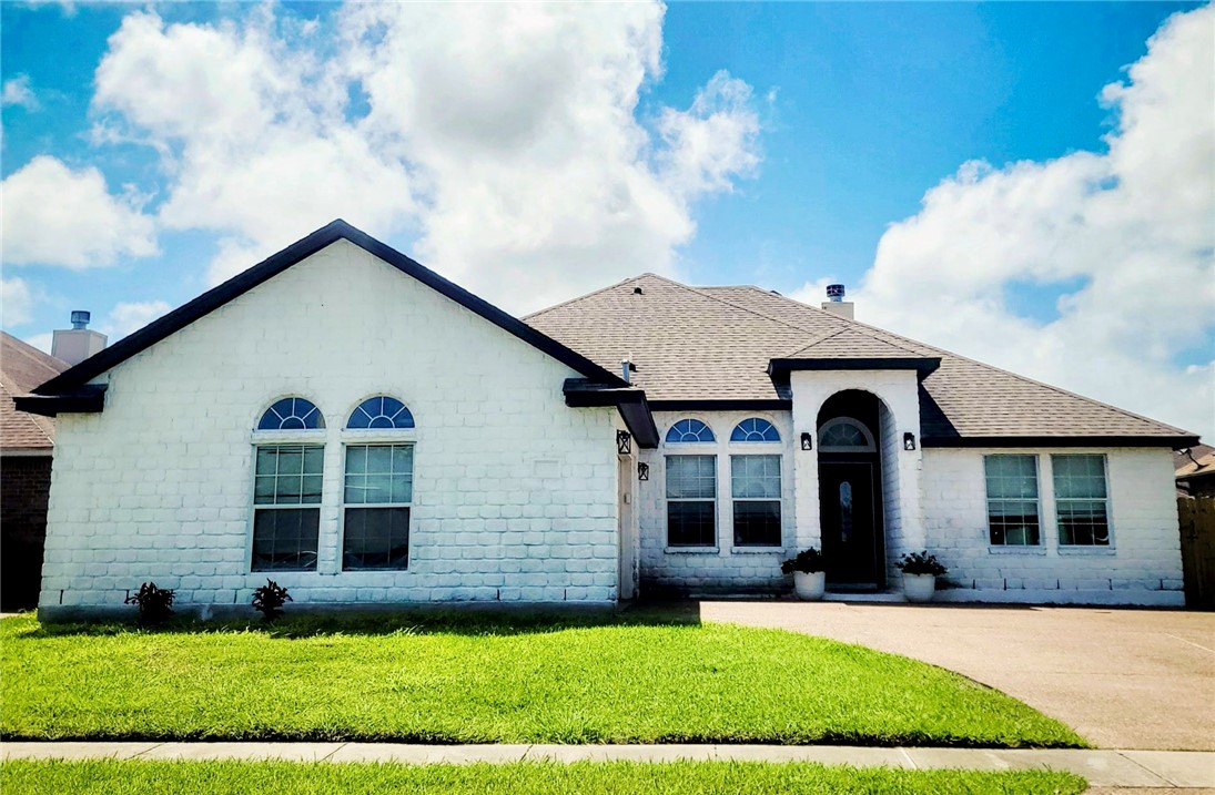 8305 Serenity Court Corpus Christi TX 78414