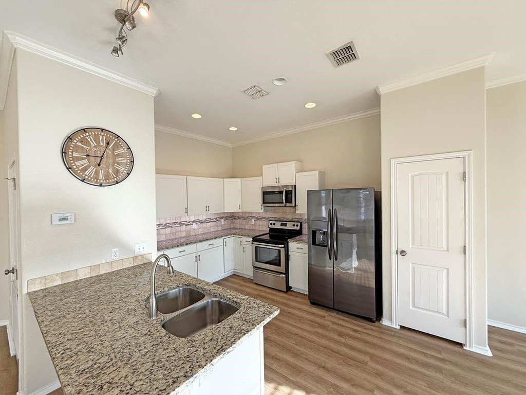 141 Barnacle Rockport TX 78382