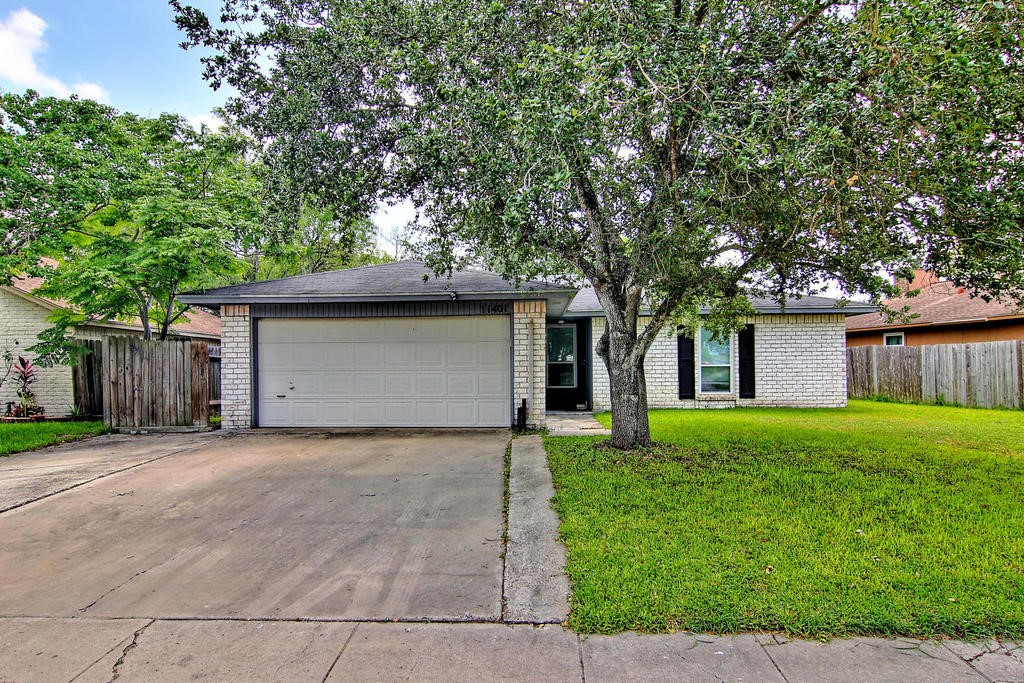 11401 Woodway Creek Drive Corpus Christi TX 78410