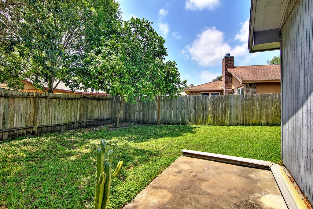 11401 Woodway Creek Drive Corpus Christi TX 78410