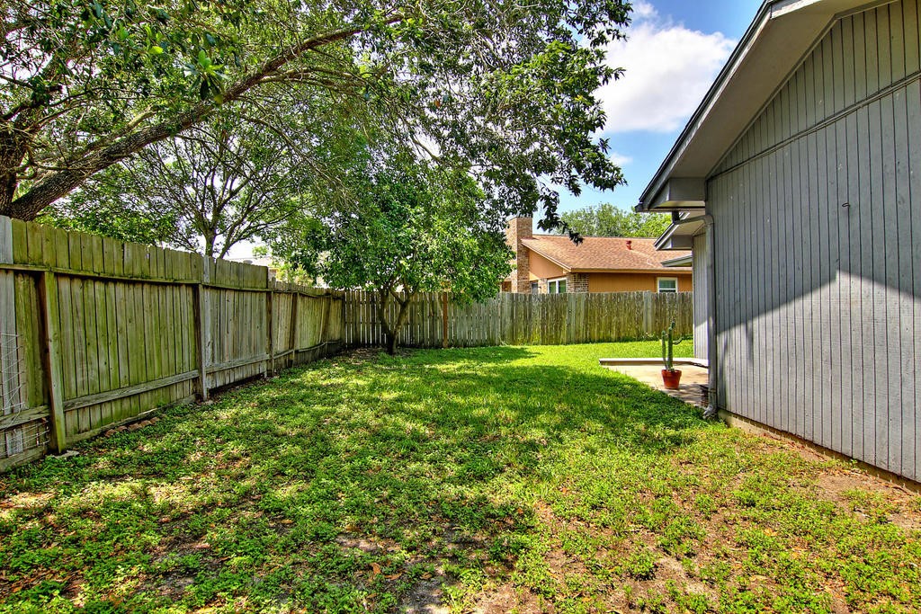 11401 Woodway Creek Drive Corpus Christi TX 78410