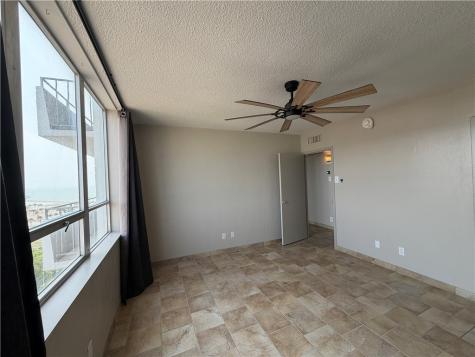 715 S Upper Broadway Street Corpus Christi TX 78401