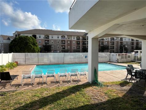 715 S Upper Broadway Street Corpus Christi TX 78401