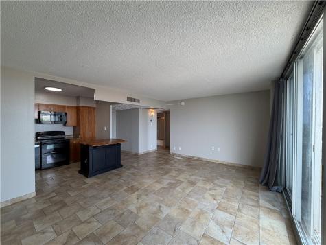 715 S Upper Broadway Street Corpus Christi TX 78401
