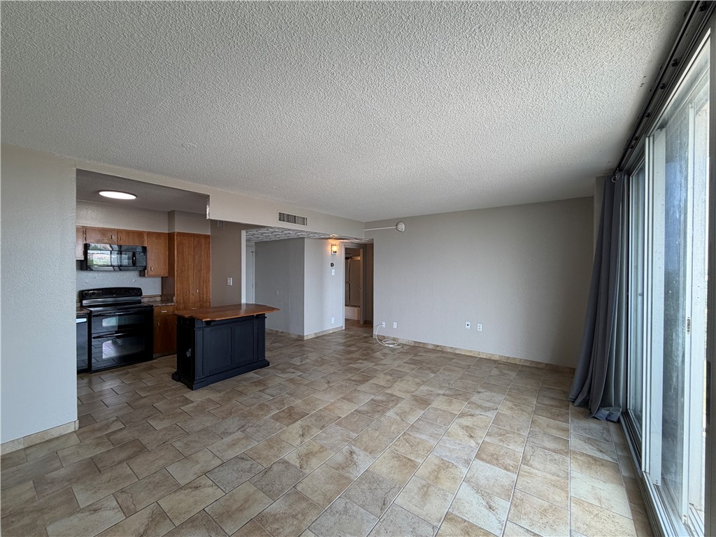 715 S Upper Broadway Street Corpus Christi TX 78401