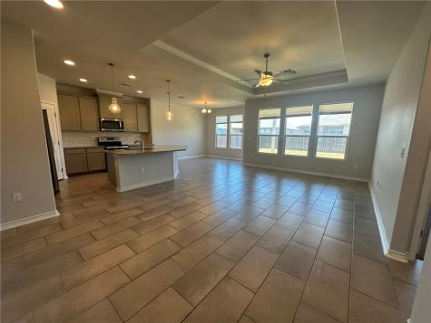 1030 Ocean Breeze Portland TX 78374