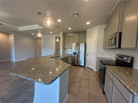 1030 Ocean Breeze Portland TX 78374