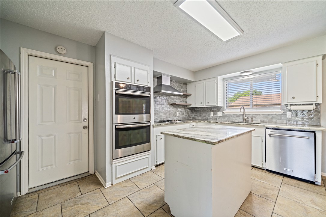 2445 Cricket Hollow Street Corpus Christi TX 78414