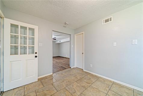 2445 Cricket Hollow Street Corpus Christi TX 78414