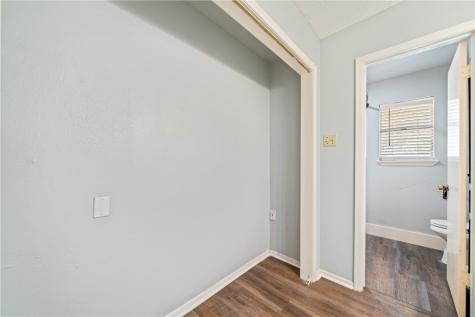 2445 Cricket Hollow Street Corpus Christi TX 78414