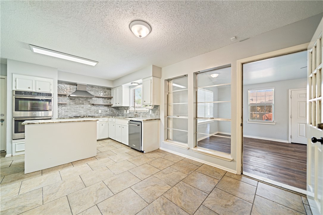 2445 Cricket Hollow Street Corpus Christi TX 78414
