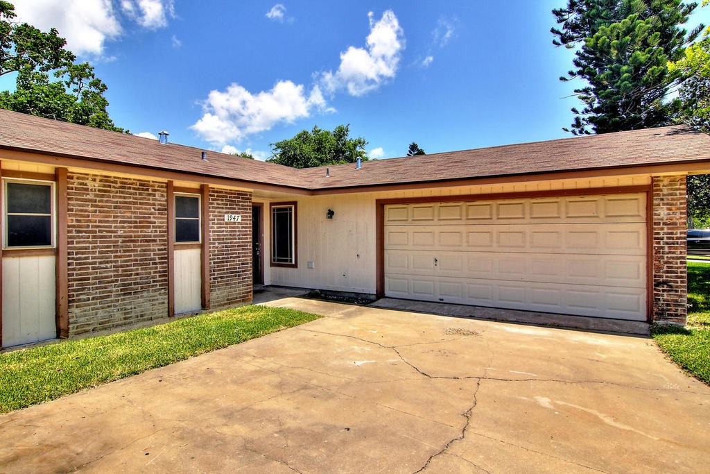 1947 Sean Drive Corpus Christi TX 78412