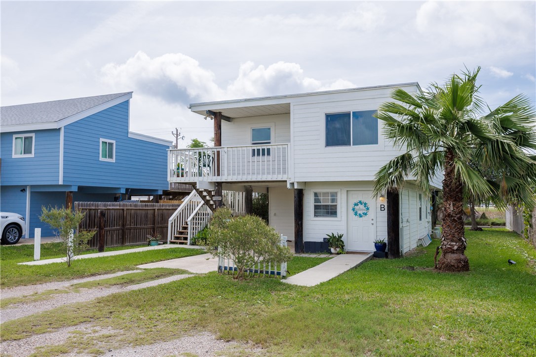321 S 7th St B Port Aransas TX 78373