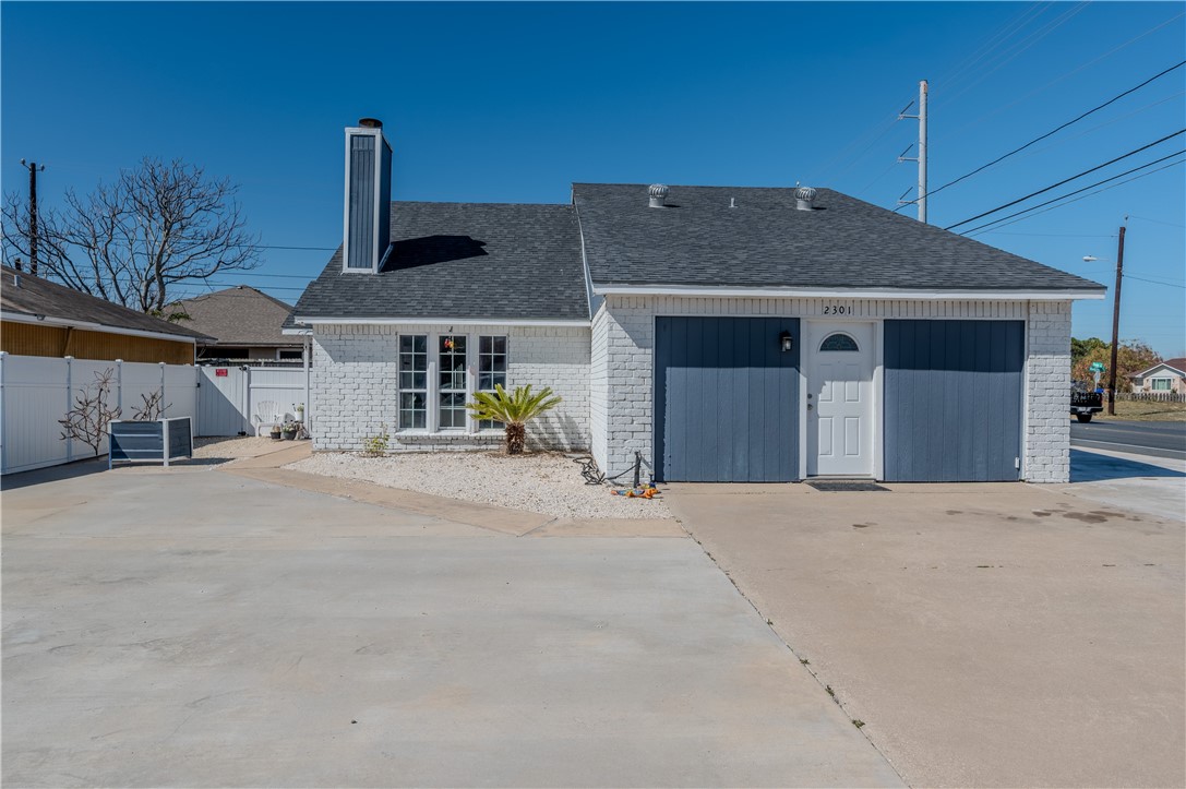 2301 Vialoux Drive Corpus Christi TX 78418