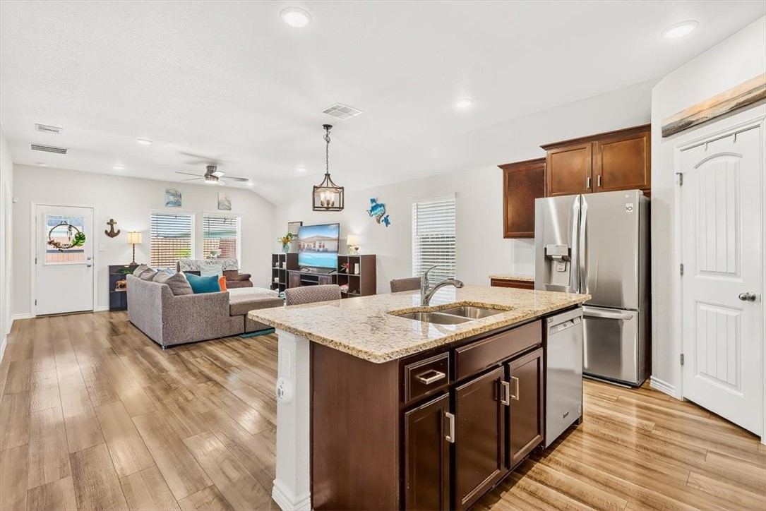 7826 Bullrider Drive Corpus Christi TX 78414