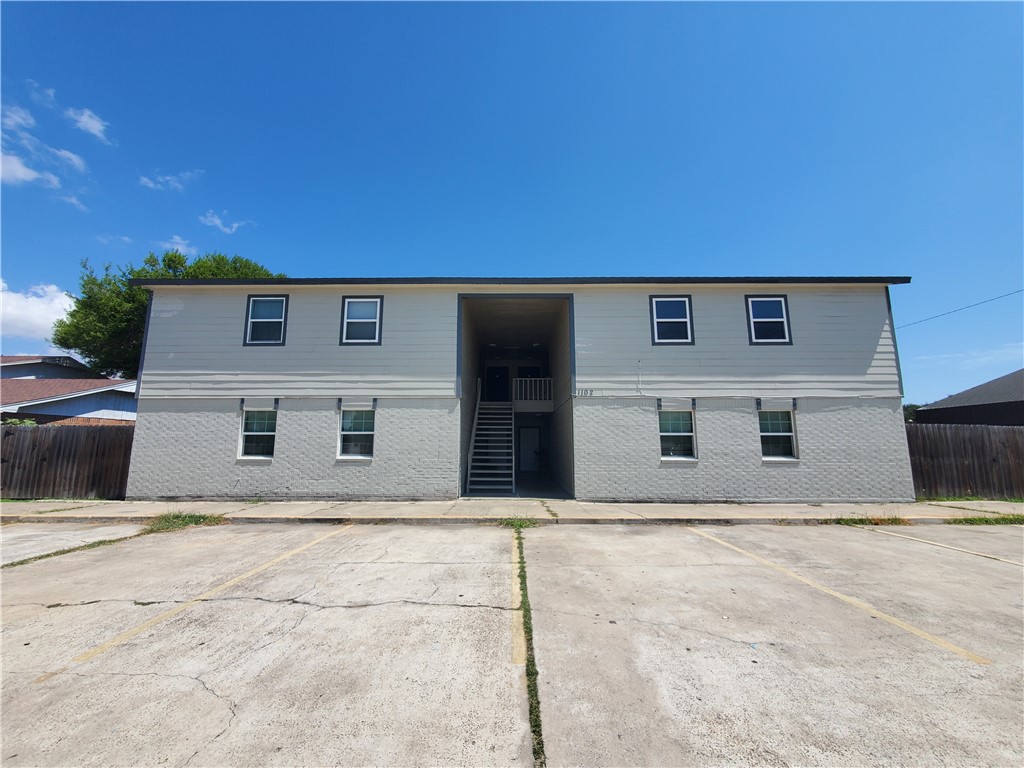 1102 Denver Street G Portland TX 78374