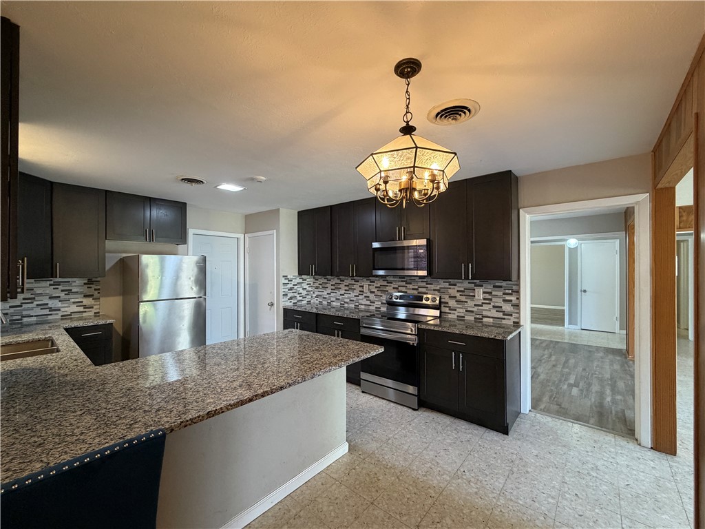 749 Burkshire Drive Corpus Christi TX 78412
