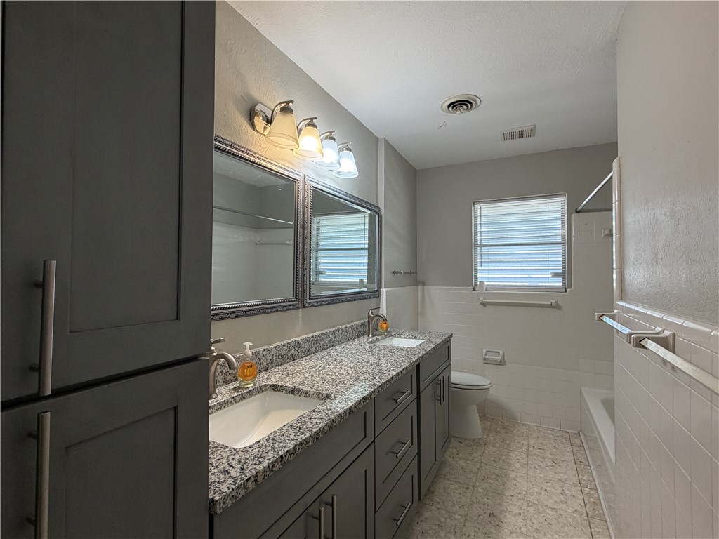749 Burkshire Drive Corpus Christi TX 78412