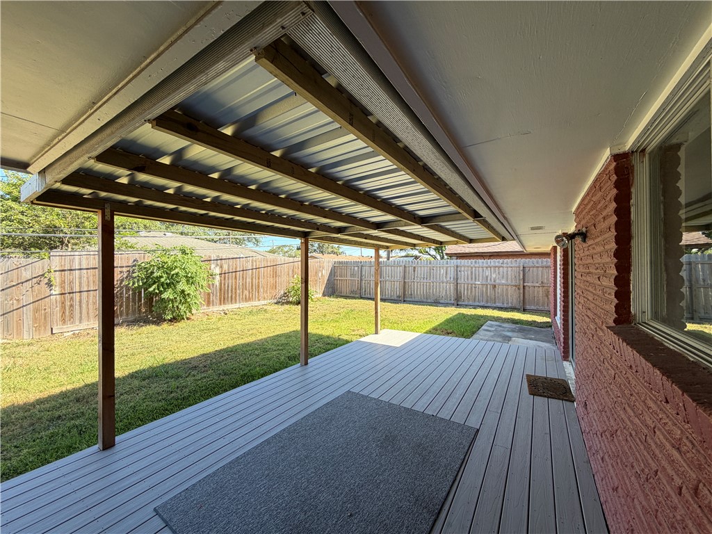 749 Burkshire Drive Corpus Christi TX 78412