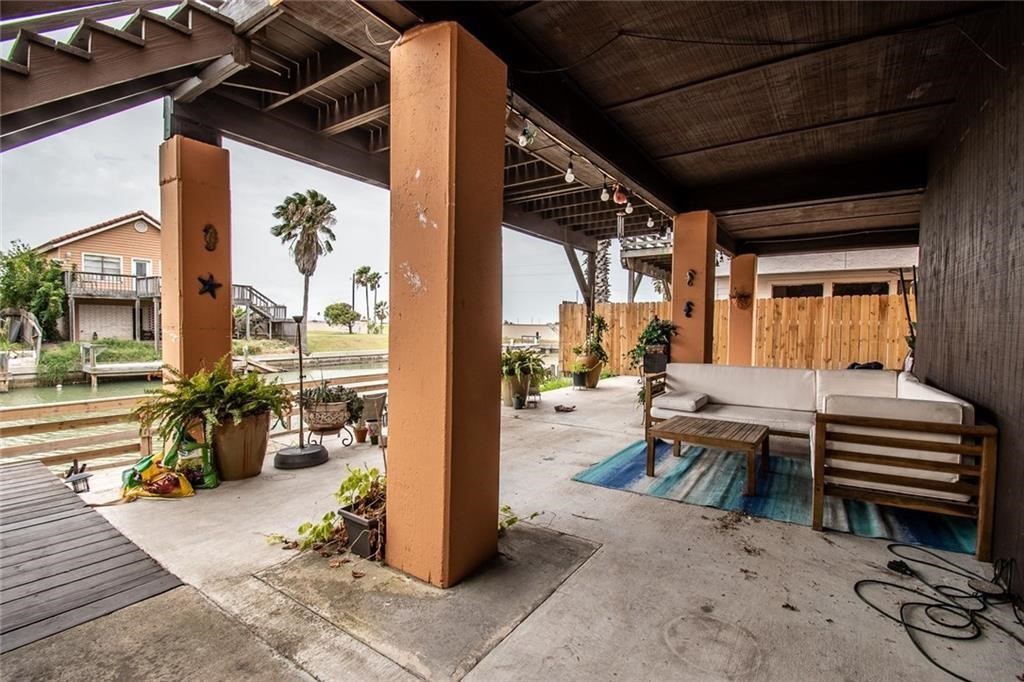 716 Enchanted Harbor Corpus Christi TX 78402