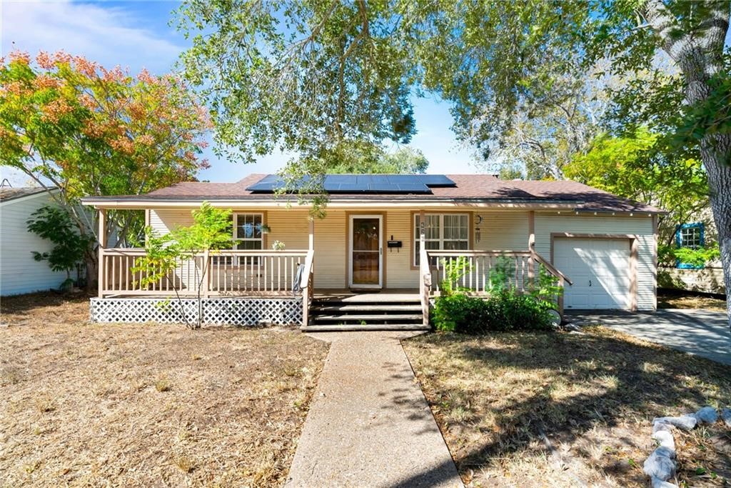 626 Caddo Street Corpus Christi TX 78412