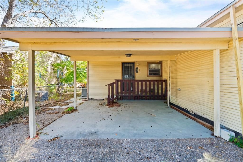 626 Caddo Street Corpus Christi TX 78412
