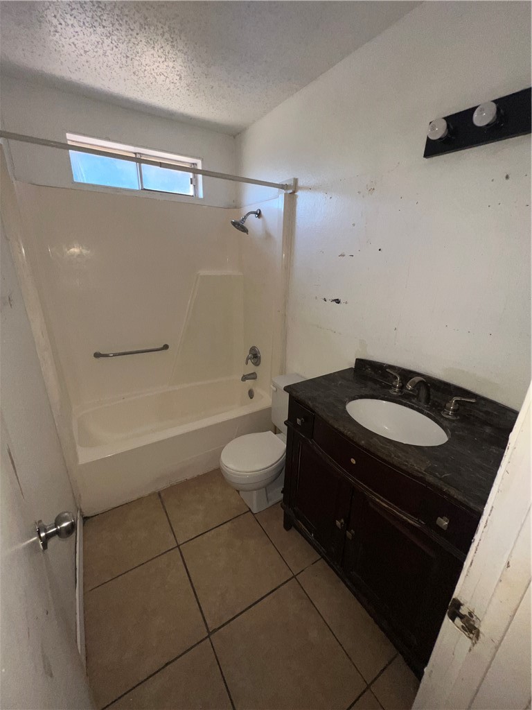 8125 Baylark Drive Corpus Christi TX 78412