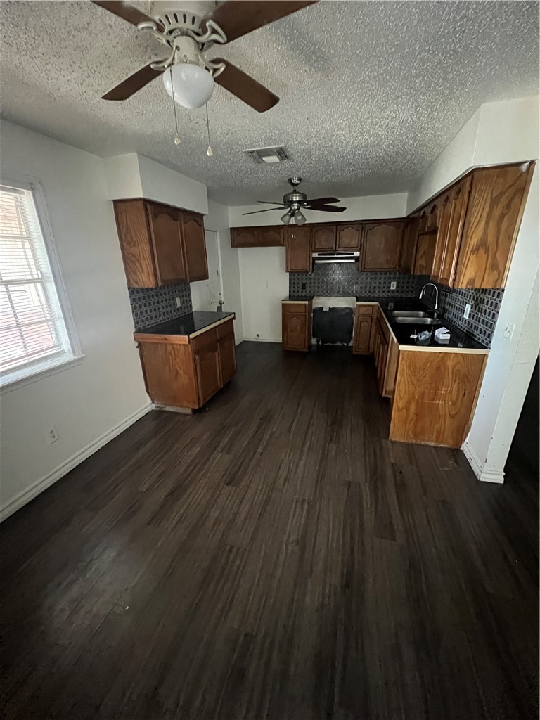 8125 Baylark Drive Corpus Christi TX 78412