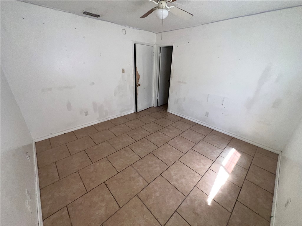 8125 Baylark Drive Corpus Christi TX 78412