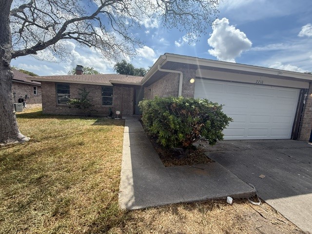 2210 Meadowglen Drive Corpus Christi TX 78414