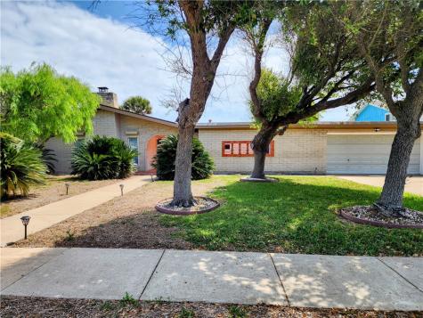214 Shore Drive Portland TX 78374