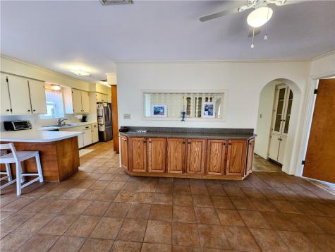 214 Shore Drive Portland TX 78374