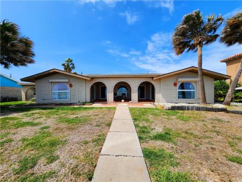 214 Shore Drive Portland TX 78374