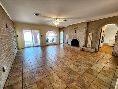 214 Shore Drive Portland TX 78374