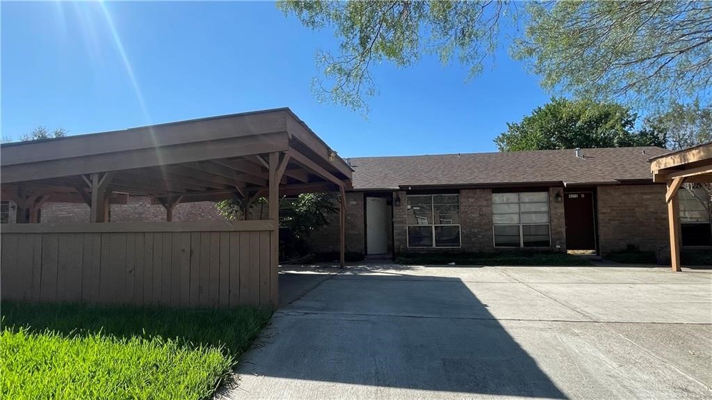 4805 Shadowbend Dr A Corpus Christi TX 78413