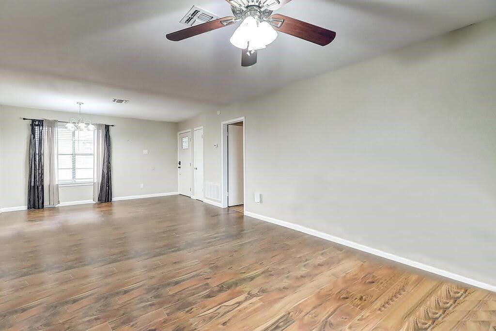1011 Ennis Joslin 234 Corpus Christi TX 78412